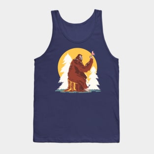 Sassquatch - Wild secrets  - Bigfoot chilling Tank Top